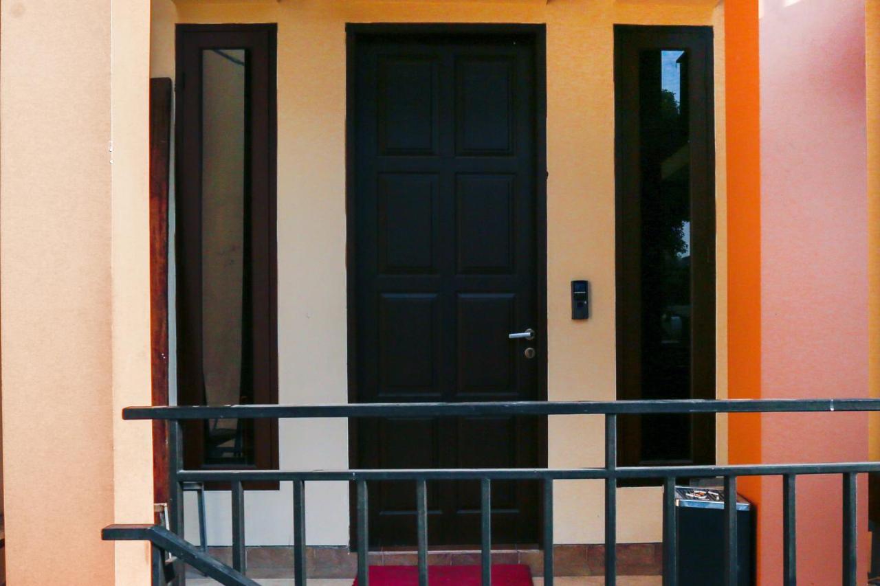 Super Oyo 3109 Point Inn Jakarta Exterior foto